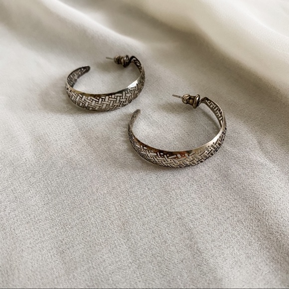 Vintage Silver Mid Century Cut Out Hoop Earrings - Picture 1 of 4